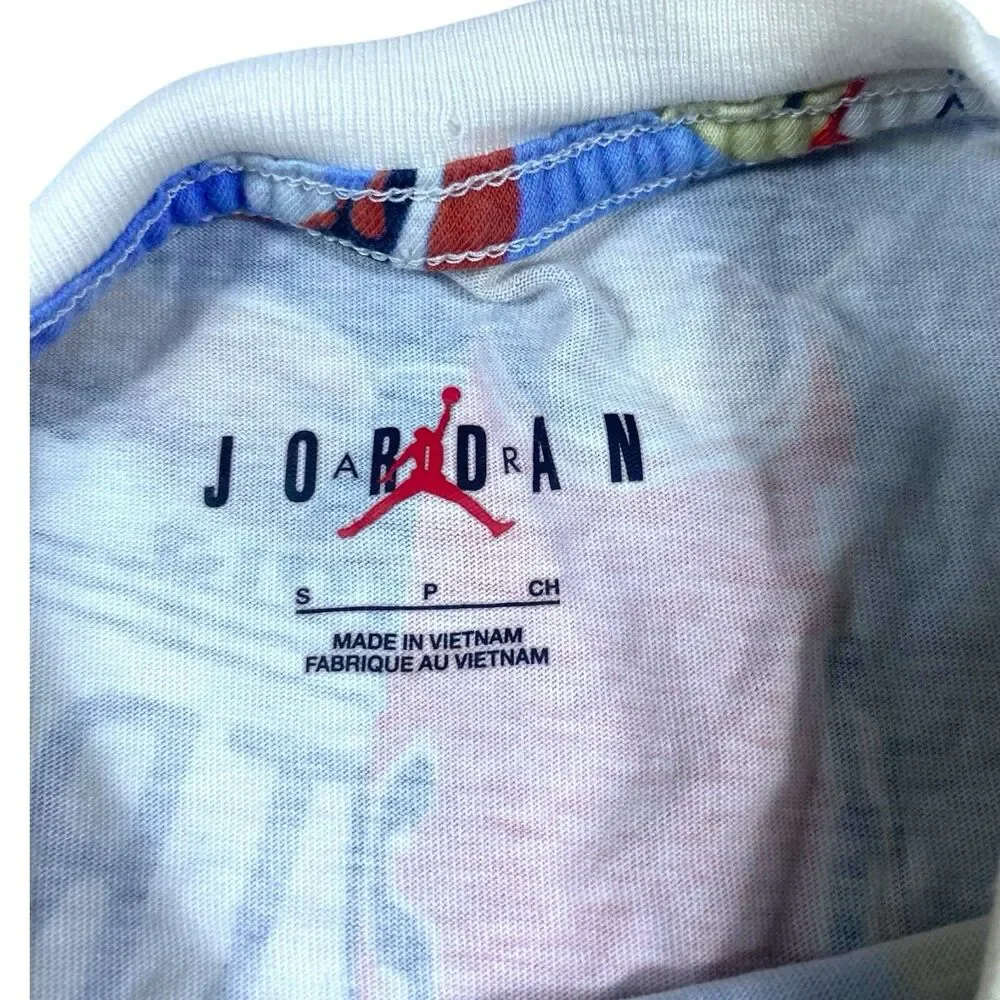 Nike Air Jordan Flight Essentials Iconic Moments Graphic T-Shirt Men’s SMALL Tee